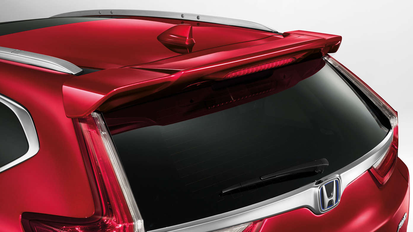 Detailný záber na spojler batožinového priestoru modelu Honda CR-V Hybrid.