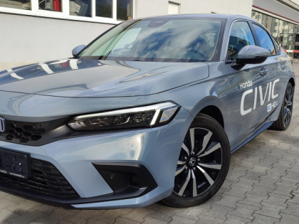 CIVIC 2.0 i-MMD HYBRID výbava ELEGANCE automat 2024 - AKCIA!!! PREDVÁDZACIE VOZIDLO S NÁJAZDOM LEN 250 km! S FINANANČNOU ZĽAVOU AŽ 5 000 € s DPH!!!