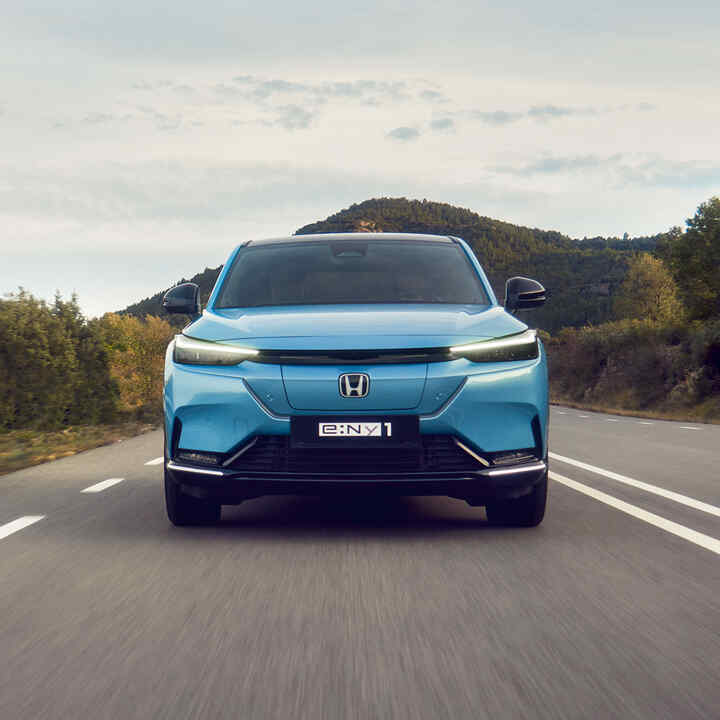 Honda e:Ny1 vooraanzicht